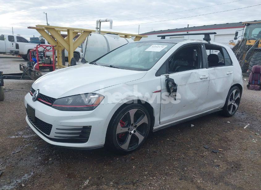 Photo 2 of 2015 Volkswagen Golf GTI 2.0T AUTOBAHN 4-DOOR (VIN 3VW4T7AU6FM016676)
