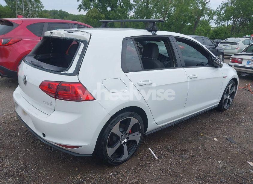 Photo 4 of 2015 Volkswagen Golf GTI 2.0T AUTOBAHN 4-DOOR (VIN 3VW4T7AU6FM016676)