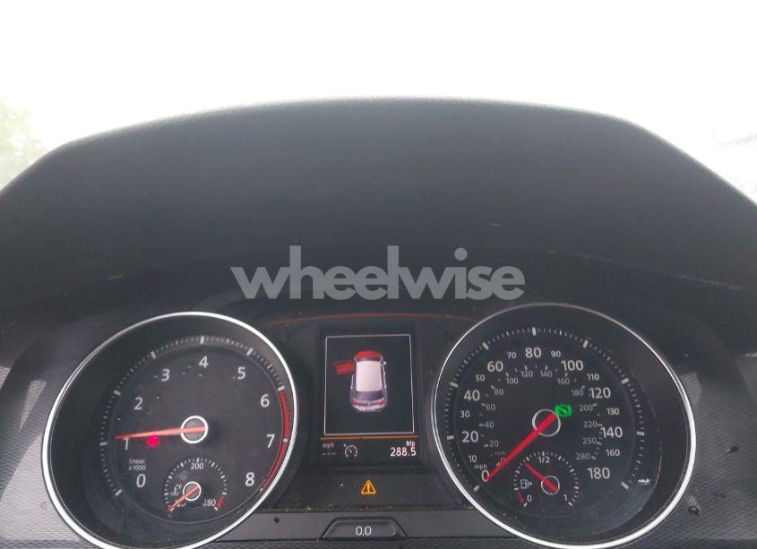 Photo 7 of 2015 Volkswagen Golf GTI 2.0T AUTOBAHN 4-DOOR (VIN 3VW4T7AU6FM016676)