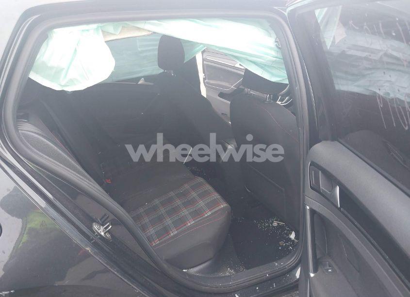 Photo 8 of 2016 Volkswagen Golf GTI S 4-DOOR (VIN 3VW4T7AU6GM039019)