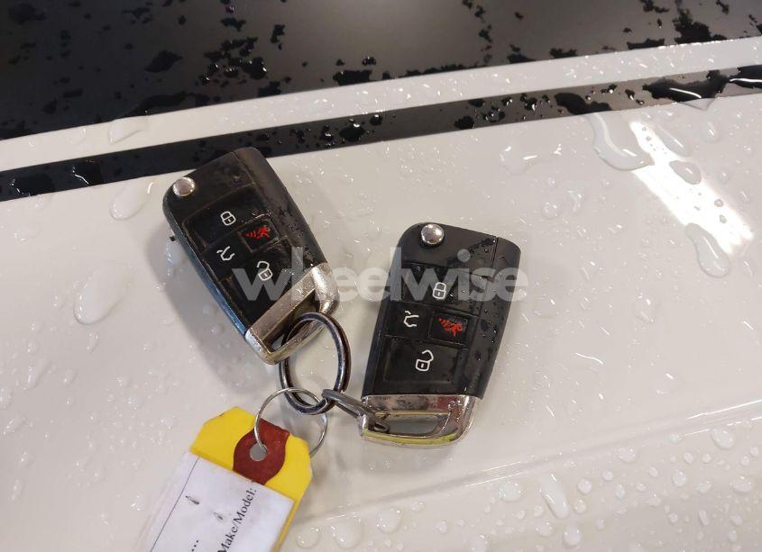 Photo 11 of 2017 Volkswagen Golf GTI AUTOBAHN 4-DOOR/S 4-DOOR/SE 4-DOOR/SPORT 4-DOOR (VIN 3VW4T7AU6HM012887)