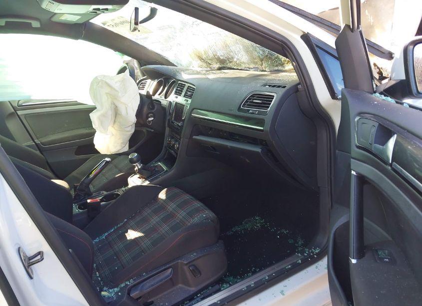 Photo 5 of 2017 Volkswagen Golf GTI AUTOBAHN 4-DOOR/S 4-DOOR/SE 4-DOOR/SPORT 4-DOOR (VIN 3VW4T7AU6HM019659)