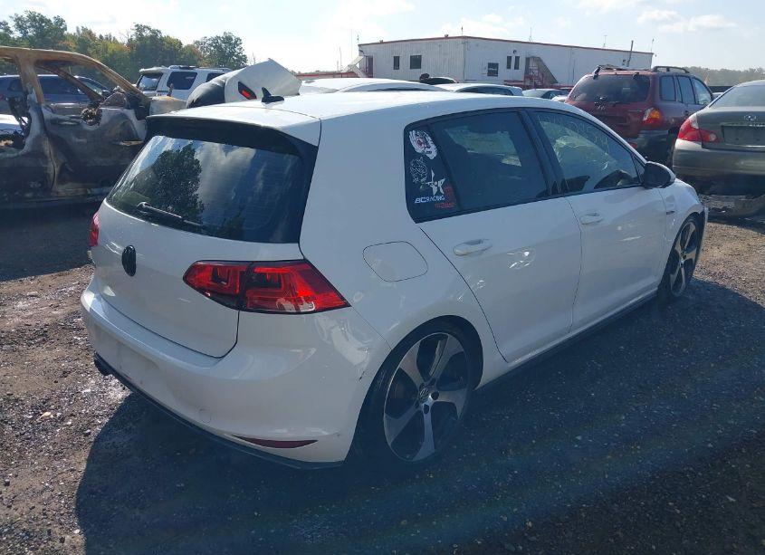 Photo 4 of 2015 Volkswagen Golf GTI 2.0T S 4-DOOR (VIN 3VW4T7AU7FM020543)