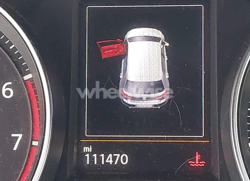 Photo 15 of 2015 Volkswagen Golf GTI 2.0T SE 4-DOOR (VIN 3VW4T7AU7FM029131)