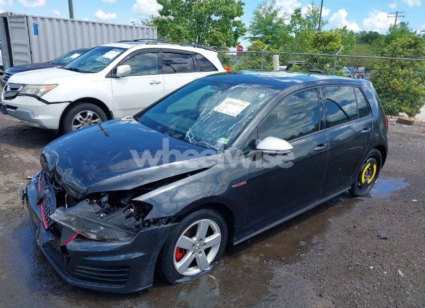 Photo 2 of 2017 Volkswagen Golf GTI AUTOBAHN 4-DOOR/S 4-DOOR/SE 4-DOOR/SPORT 4-DOOR (VIN 3VW4T7AU7HM068899)