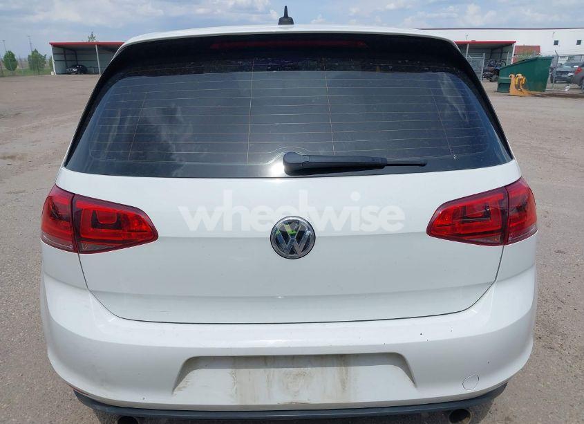 Photo 16 of 2015 Volkswagen Golf GTI 2.0T S 4-DOOR (VIN 3VW4T7AU8FM078421)