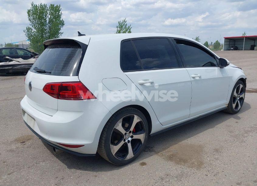 Photo 4 of 2015 Volkswagen Golf GTI 2.0T S 4-DOOR (VIN 3VW4T7AU8FM078421)