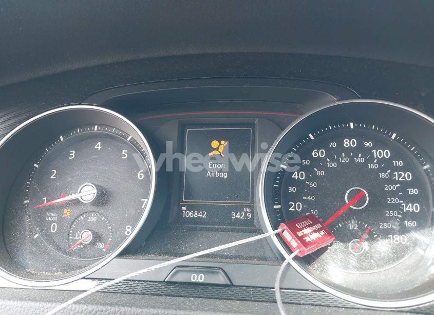 Photo 7 of 2015 Volkswagen Golf GTI 2.0T S 4-DOOR (VIN 3VW4T7AU8FM078421)