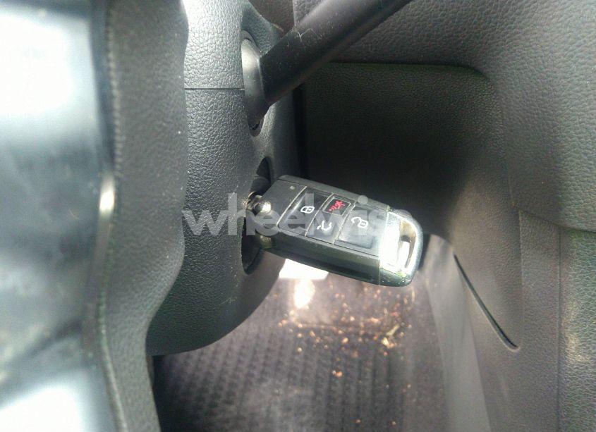 Photo 11 of 2016 Volkswagen Golf GTI S 4-DOOR (VIN 3VW4T7AU8GM000819)