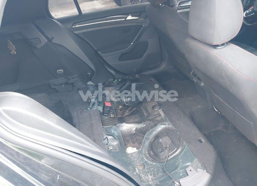 Photo 8 of 2017 Volkswagen Golf GTI AUTOBAHN 4-DOOR/S 4-DOOR/SE 4-DOOR/SPORT 4-DOOR (VIN 3VW4T7AU8HM065610)