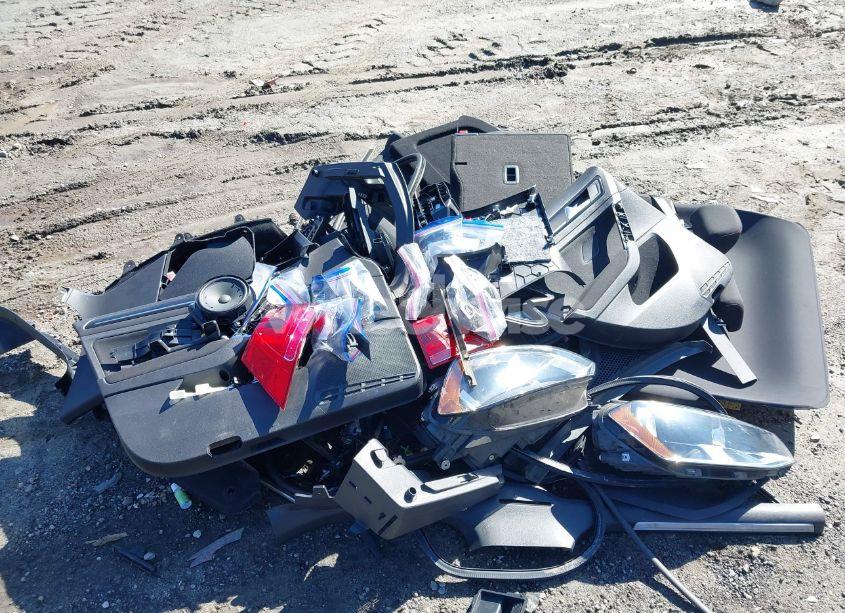 Photo 12 of 2015 Volkswagen Golf GTI 2.0T S 4-DOOR (VIN 3VW4T7AU9FM068688)