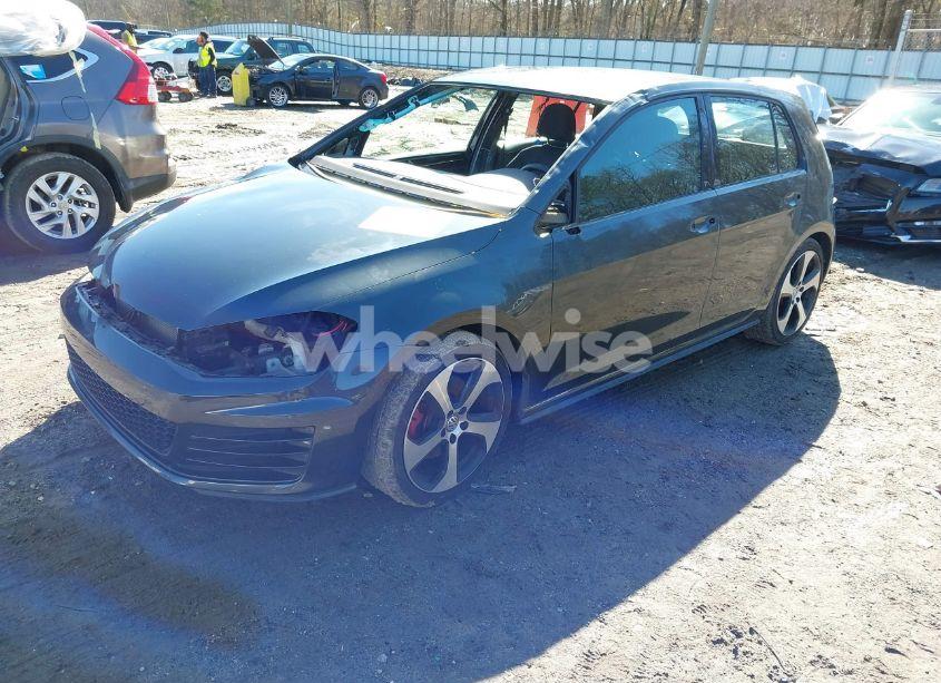 Photo 2 of 2015 Volkswagen Golf GTI 2.0T S 4-DOOR (VIN 3VW4T7AU9FM068688)