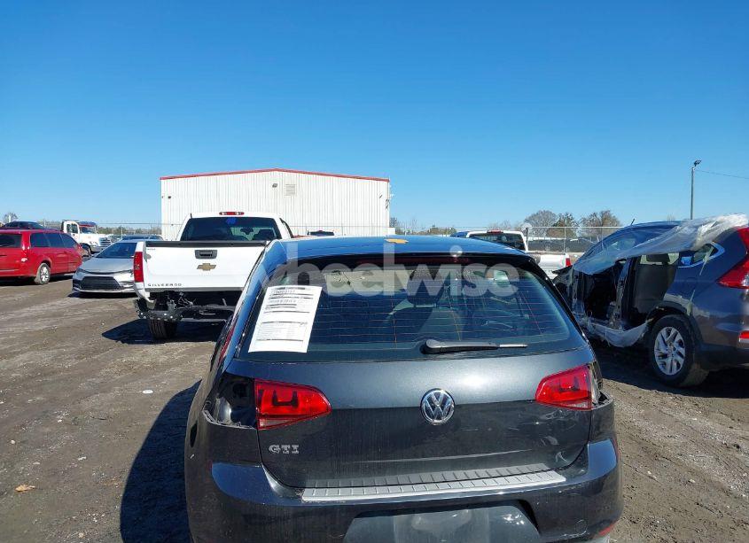 Photo 20 of 2015 Volkswagen Golf GTI 2.0T S 4-DOOR (VIN 3VW4T7AU9FM068688)