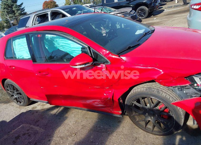 Photo 13 of 2016 Volkswagen Golf GTI SE 4-DOOR (VIN 3VW4T7AU9GM021176)