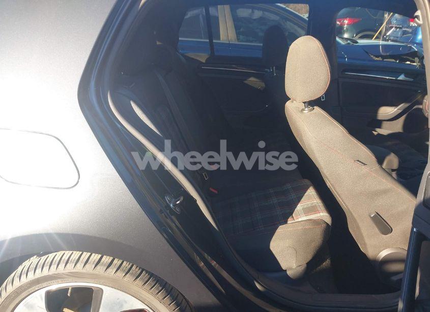 Photo 8 of 2017 Volkswagen Golf GTI AUTOBAHN 4-DOOR/S 4-DOOR/SE 4-DOOR/SPORT 4-DOOR (VIN 3VW4T7AU9HM034897)