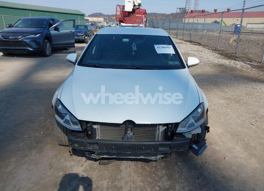 Photo 13 of 2015 Volkswagen Golf GTI 2.0T S 4-DOOR (VIN 3VW4T7AUXFM048840)