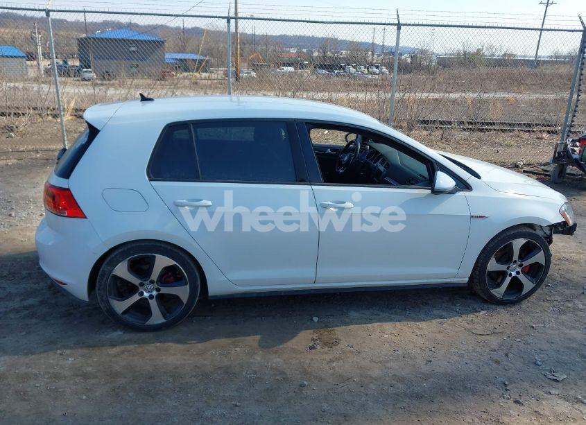 Photo 14 of 2015 Volkswagen Golf GTI 2.0T S 4-DOOR (VIN 3VW4T7AUXFM048840)
