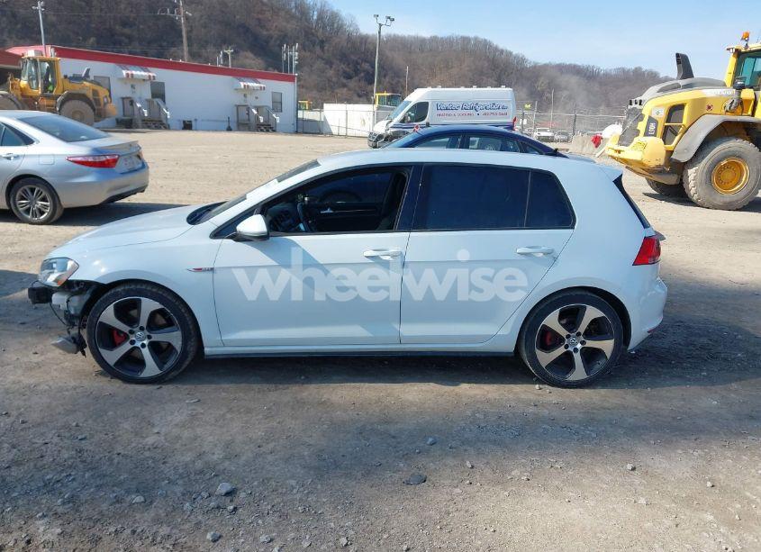 Photo 15 of 2015 Volkswagen Golf GTI 2.0T S 4-DOOR (VIN 3VW4T7AUXFM048840)