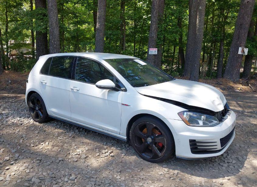 2016 Volkswagen Golf GTI S 4-DOOR (VIN 3VW4T7AUXGM020067) main photo