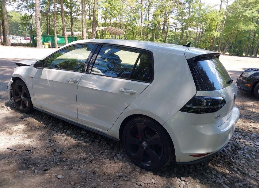 Photo 3 of 2016 Volkswagen Golf GTI S 4-DOOR (VIN 3VW4T7AUXGM020067)