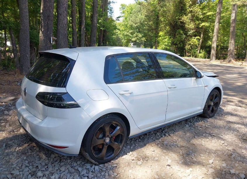 Photo 4 of 2016 Volkswagen Golf GTI S 4-DOOR (VIN 3VW4T7AUXGM020067)