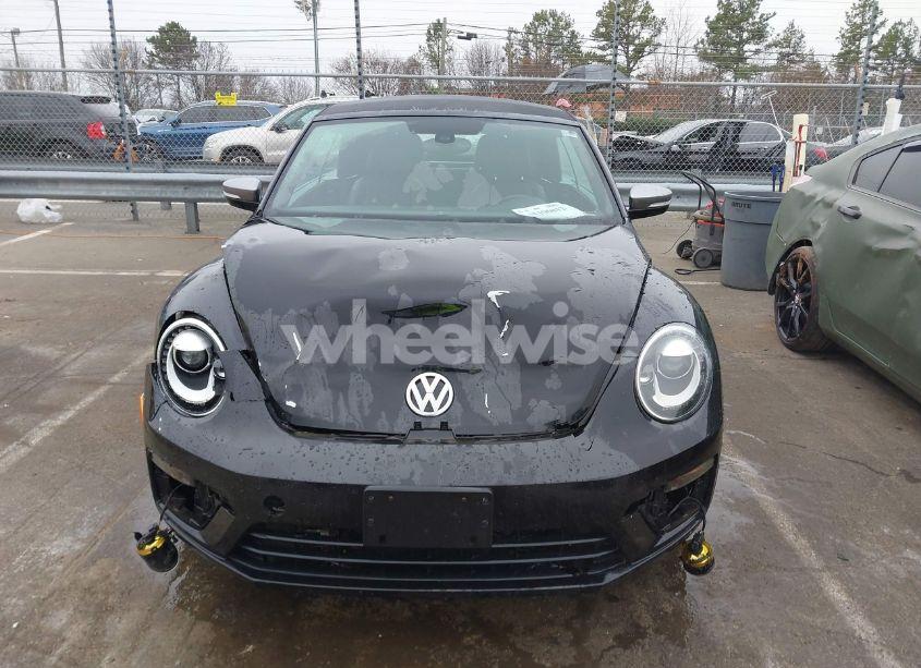 Photo 12 of 2014 Volkswagen Beetle 1.8T (VIN 3VW517AT5EM816708)