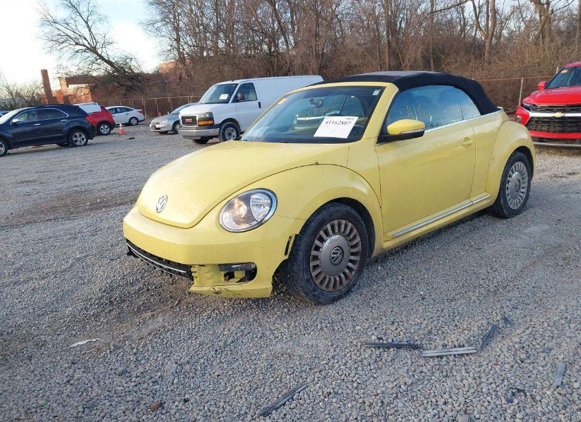 Photo 2 of 2014 Volkswagen Beetle 1.8T (VIN 3VW517AT5EM823318)