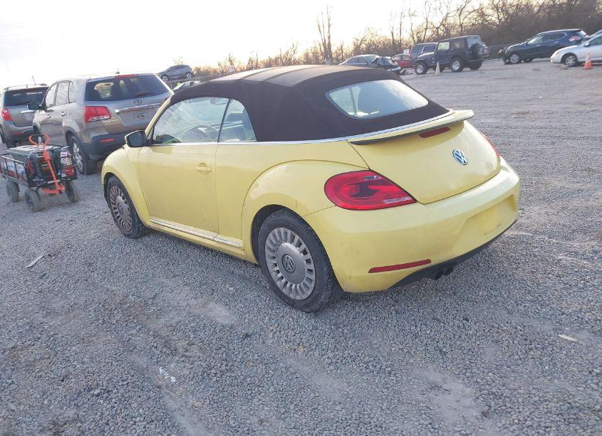 Photo 3 of 2014 Volkswagen Beetle 1.8T (VIN 3VW517AT5EM823318)