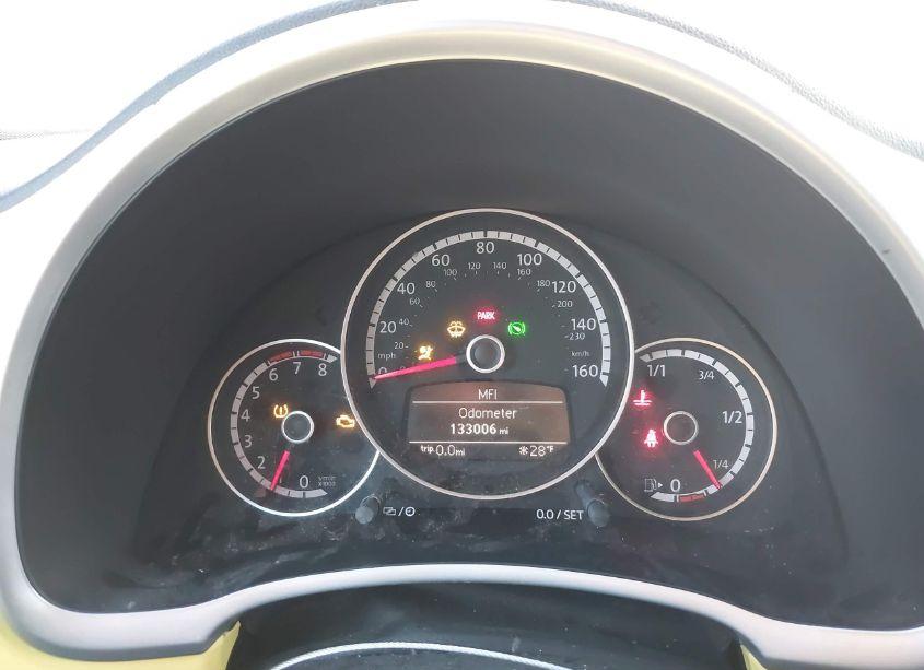 Photo 7 of 2014 Volkswagen Beetle 1.8T (VIN 3VW517AT5EM823318)