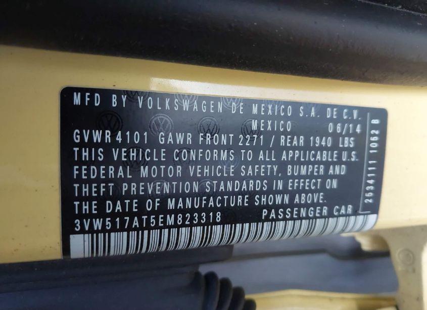 Photo 9 of 2014 Volkswagen Beetle 1.8T (VIN 3VW517AT5EM823318)