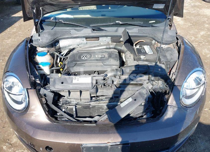 Photo 10 of 2014 Volkswagen Beetle 1.8T (VIN 3VW517AT8EM816914)