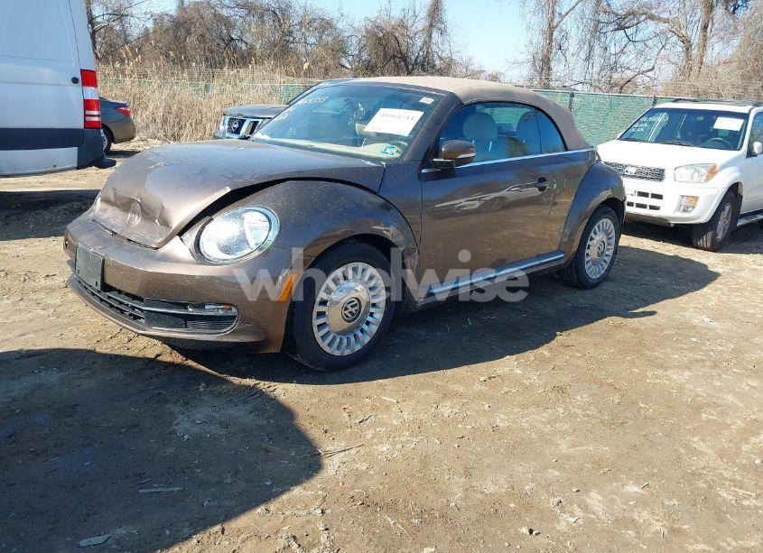 Photo 2 of 2014 Volkswagen Beetle 1.8T (VIN 3VW517AT8EM816914)
