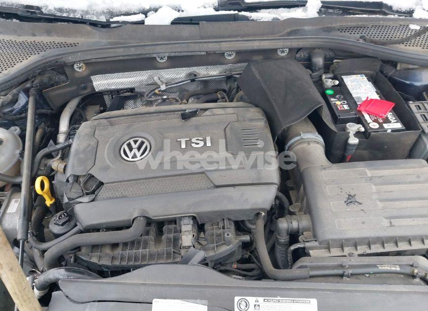 Photo 10 of 2016 Volkswagen Golf GTI SE W/PERFORMANCE PACKAGE 4-DOOR (VIN 3VW547AU0GM038319)