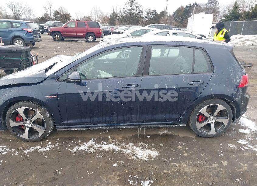 Photo 14 of 2016 Volkswagen Golf GTI SE W/PERFORMANCE PACKAGE 4-DOOR (VIN 3VW547AU0GM038319)