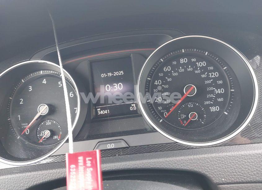 Photo 7 of 2016 Volkswagen Golf GTI SE W/PERFORMANCE PACKAGE 4-DOOR (VIN 3VW547AU0GM038319)