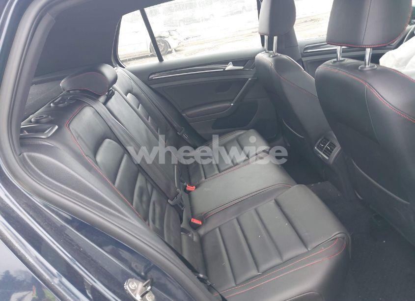 Photo 8 of 2016 Volkswagen Golf GTI SE W/PERFORMANCE PACKAGE 4-DOOR (VIN 3VW547AU0GM038319)