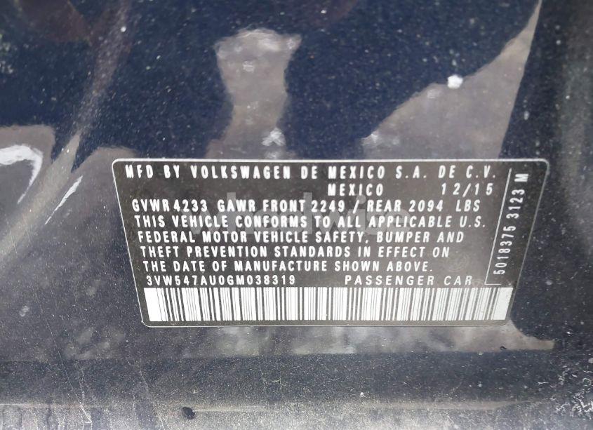 Photo 9 of 2016 Volkswagen Golf GTI SE W/PERFORMANCE PACKAGE 4-DOOR (VIN 3VW547AU0GM038319)