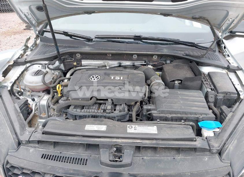 Photo 10 of 2017 Volkswagen Golf GTI AUTOBAHN 4-DOOR/S 4-DOOR/SE 4-DOOR/SPORT 4-DOOR (VIN 3VW547AU0HM036524)