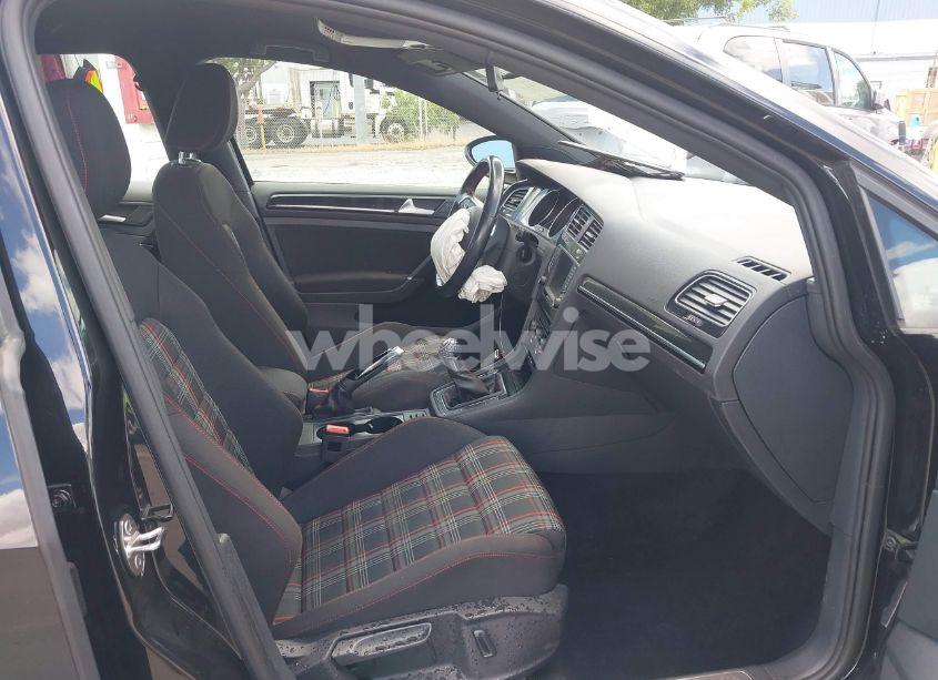 Photo 5 of 2017 Volkswagen Golf GTI AUTOBAHN 4-DOOR/S 4-DOOR/SE 4-DOOR/SPORT 4-DOOR (VIN 3VW547AU0HM058412)