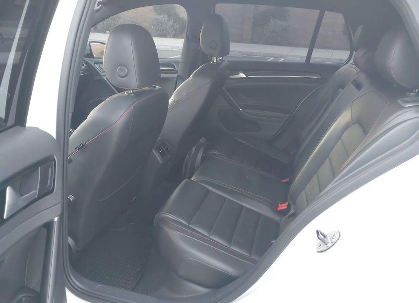 Photo 8 of 2015 Volkswagen Golf GTI 2.0T SE W/PERFORMANCE PACKAGE 4-DOOR (VIN 3VW547AU1FM104780)