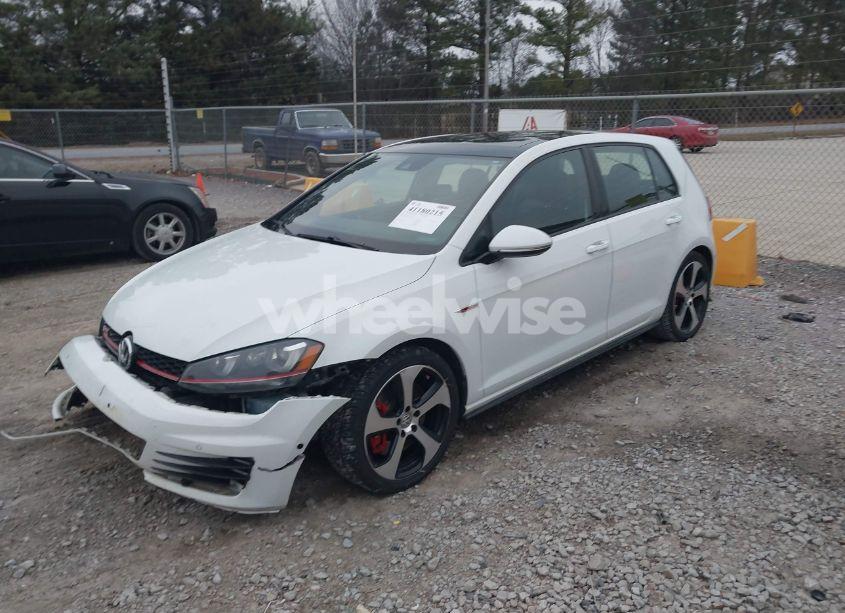 Photo 2 of 2016 Volkswagen Golf GTI AUTOBAHN W/PERFORMANCE PACKAGE 4-DOOR (VIN 3VW547AU1GM023568)