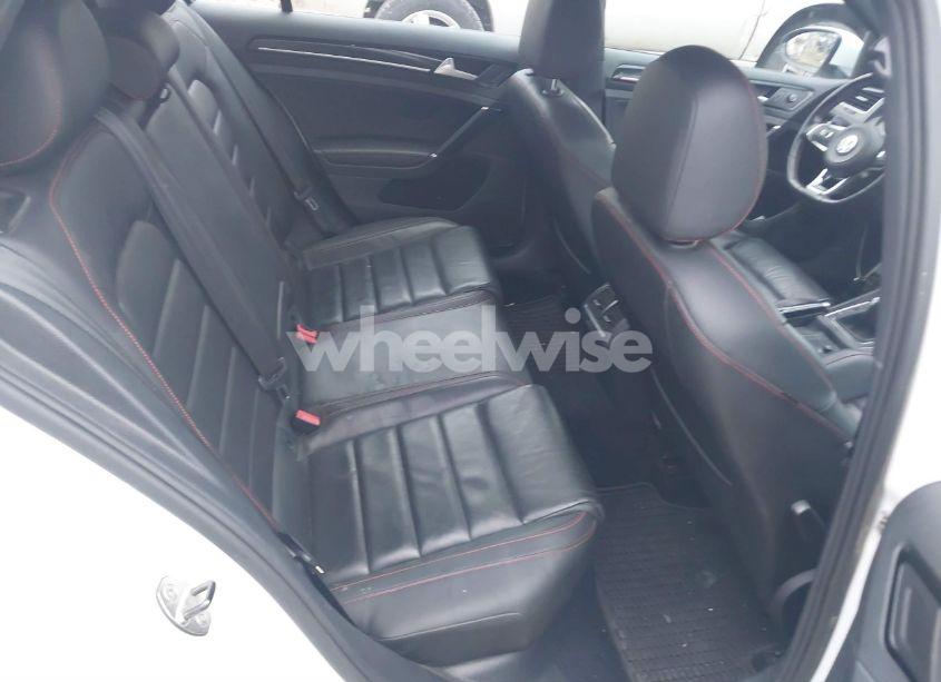 Photo 8 of 2016 Volkswagen Golf GTI AUTOBAHN W/PERFORMANCE PACKAGE 4-DOOR (VIN 3VW547AU1GM023568)