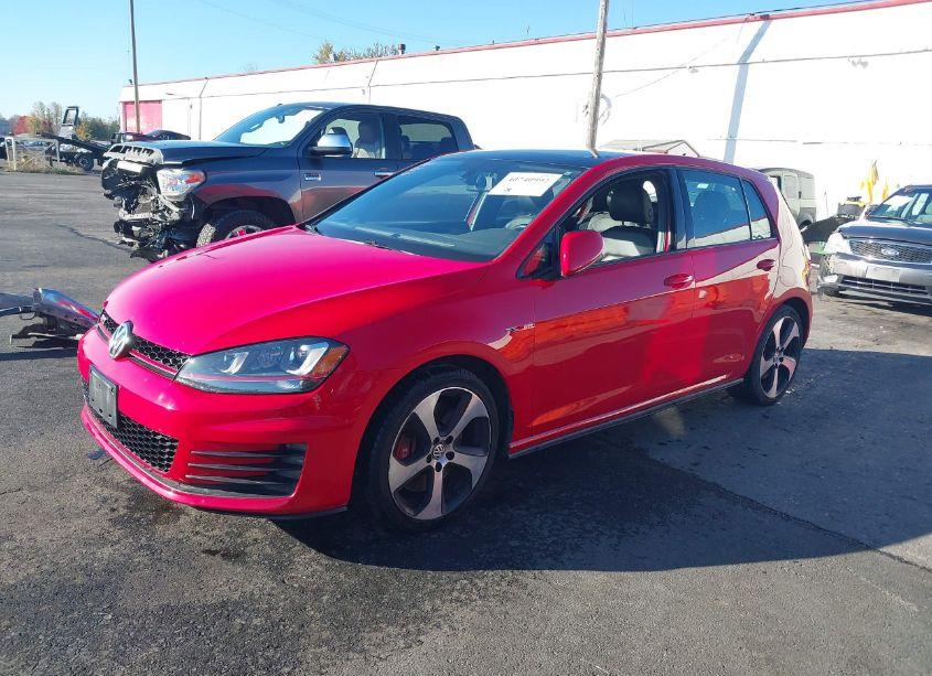 Photo 2 of 2016 Volkswagen Golf GTI SE W/PERFORMANCE PACKAGE 4-DOOR (VIN 3VW547AU4GM052725)