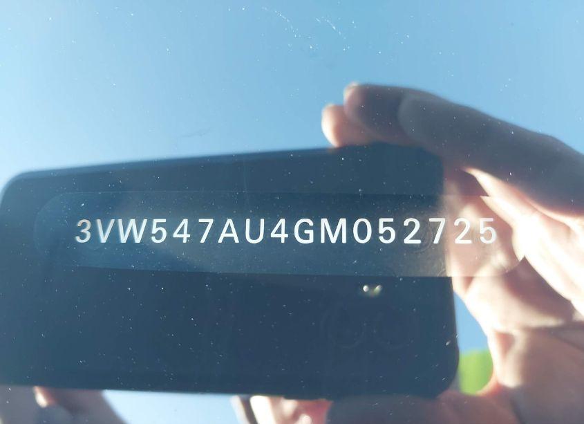 Photo 9 of 2016 Volkswagen Golf GTI SE W/PERFORMANCE PACKAGE 4-DOOR (VIN 3VW547AU4GM052725)