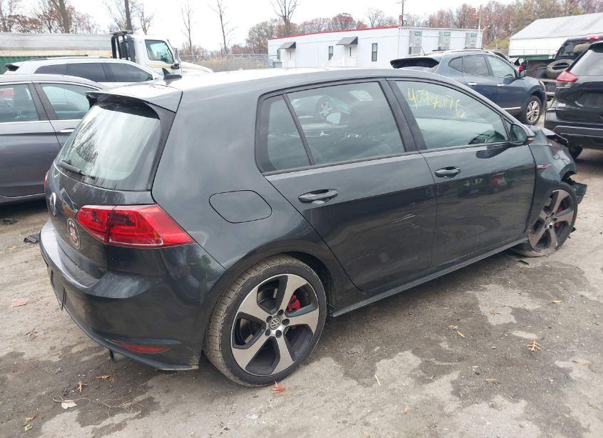 Photo 4 of 2016 Volkswagen Golf GTI SE W/PERFORMANCE PACKAGE 4-DOOR (VIN 3VW547AU4GM053504)