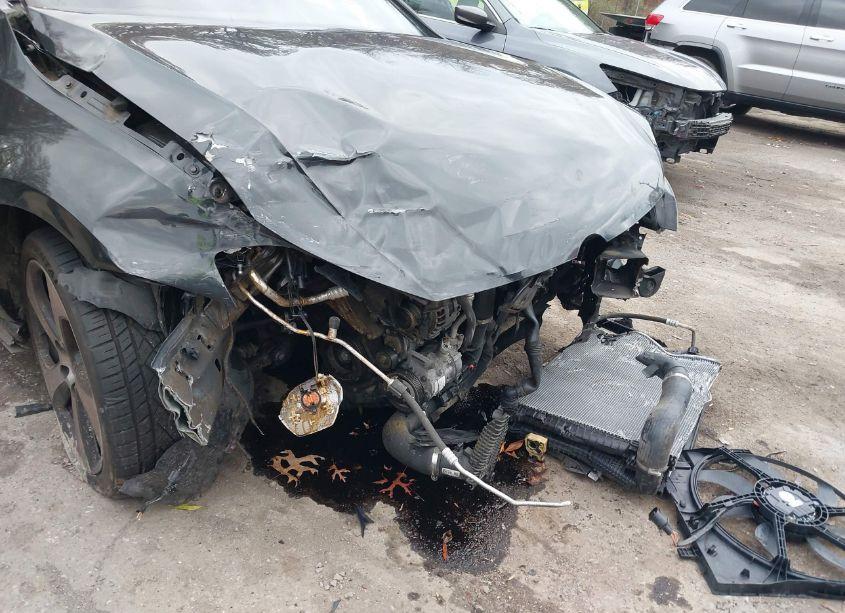 Photo 6 of 2016 Volkswagen Golf GTI SE W/PERFORMANCE PACKAGE 4-DOOR (VIN 3VW547AU4GM053504)