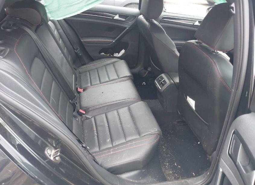 Photo 8 of 2016 Volkswagen Golf GTI SE W/PERFORMANCE PACKAGE 4-DOOR (VIN 3VW547AU4GM053504)