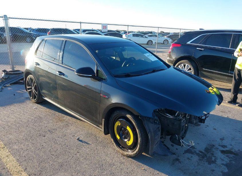 2017 Volkswagen Golf GTI AUTOBAHN 4-DOOR/S 4-DOOR/SE 4-DOOR/SPORT 4-DOOR (VIN 3VW547AU4HM054444) main photo