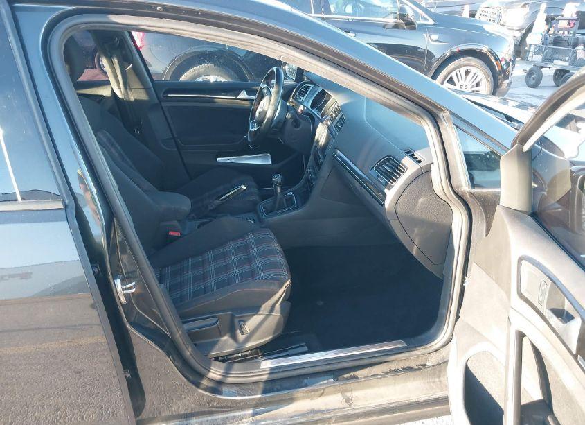 Photo 5 of 2017 Volkswagen Golf GTI AUTOBAHN 4-DOOR/S 4-DOOR/SE 4-DOOR/SPORT 4-DOOR (VIN 3VW547AU4HM054444)