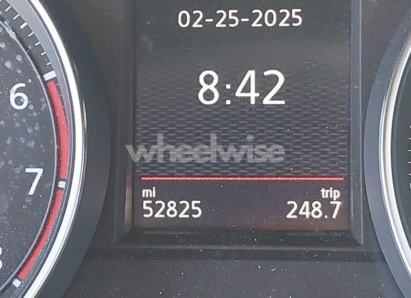 Photo 16 of 2017 Volkswagen Golf GTI SPORT 4-DOOR (VIN 3VW547AU6HM011272)